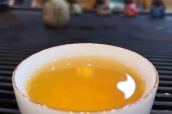 紅茶加姜片的禁忌，姜紅茶的危害