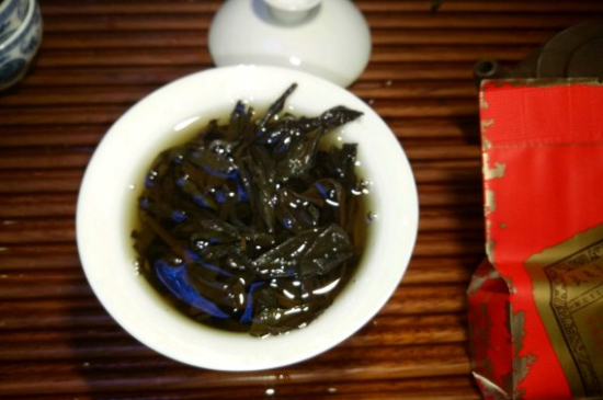肉桂可以用紫砂壺沖泡嗎，紫砂壺能泡武夷巖茶肉桂用嗎？