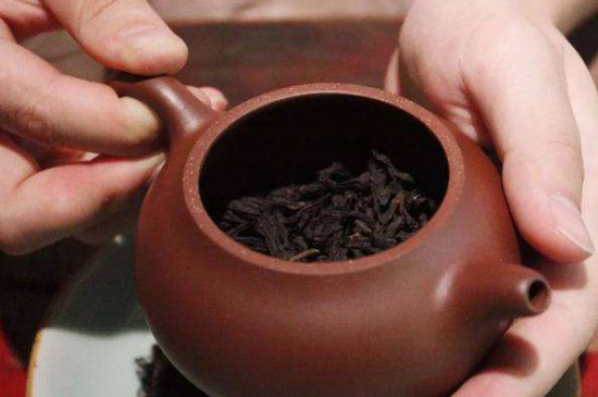 什么泥料的紫砂壺沖泡肉桂，武夷巖茶肉桂用哪種紫砂壺好？