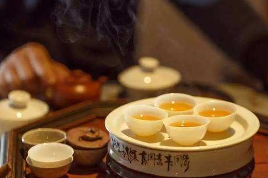 茶的三個禮儀，茶的禮儀小知識