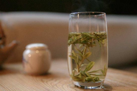 冷泡茶用什么茶葉最好，什么樣的茶適合冷泡？