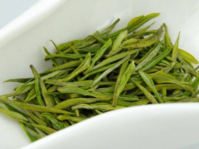 白茶顏色變黃還能喝嗎，發(fā)黃的白茶好不好？