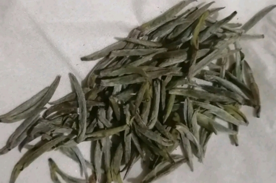 過期茶葉的八大妙用，過期的陳茶葉還能干什么用？