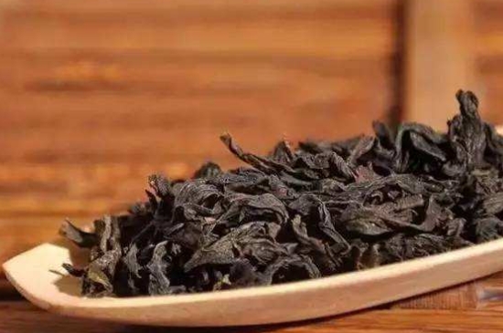怎樣炭焙巖茶？揭秘武夷巖茶的炭焙技藝