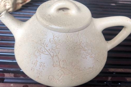 新買的紫砂壺為什么會裂，真的紫砂壺是不是很容易開裂？