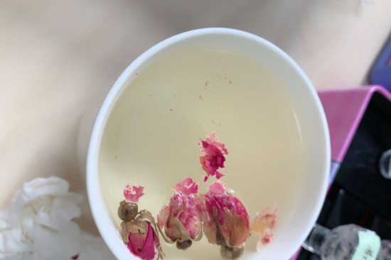 玫瑰花泡水喝的9大禁忌，喝玫瑰花茶有什么禁忌