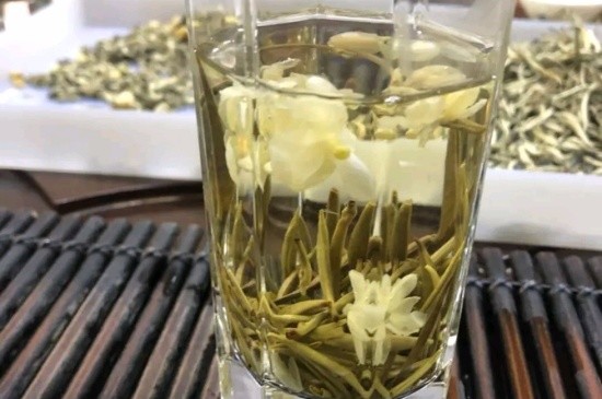 茉莉花花茶能煮嗎，喝茉莉花茶適合煮好還是泡好？
