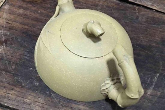 本山綠泥紫砂壺小黑點多嗎，真正本山綠泥會吐黑嗎？