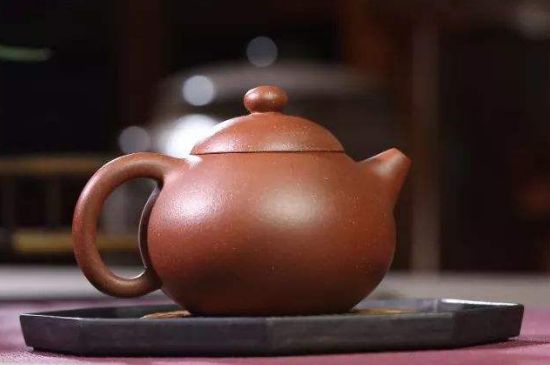 本山綠泥壺適合沖泡什么茶，紫砂壺本山綠最適合什么茶？