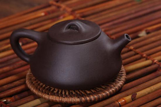 本山綠泥壺適合沖泡什么茶，紫砂壺本山綠最適合什么茶？