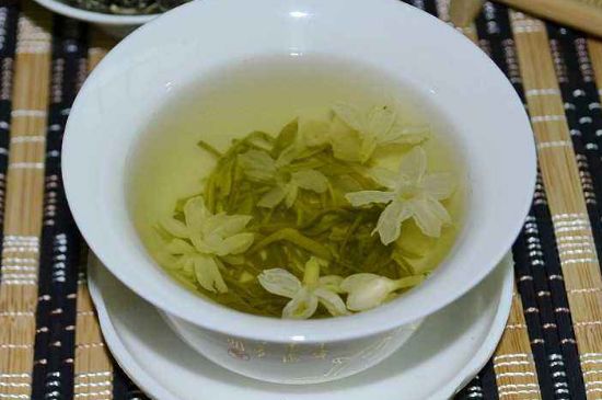 碧潭飄雪是什么檔次的茶，碧潭飄雪屬于什么檔次？