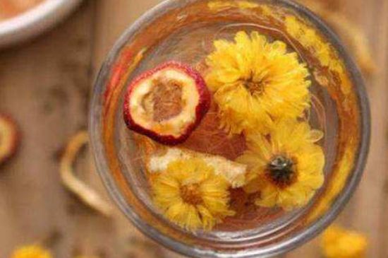 祛濕氣雙花茶，喝什么花茶祛濕氣排毒養(yǎng)顏