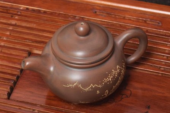 坭興陶主要泡什么茶，廣西坭興陶壺適合泡哪些茶？