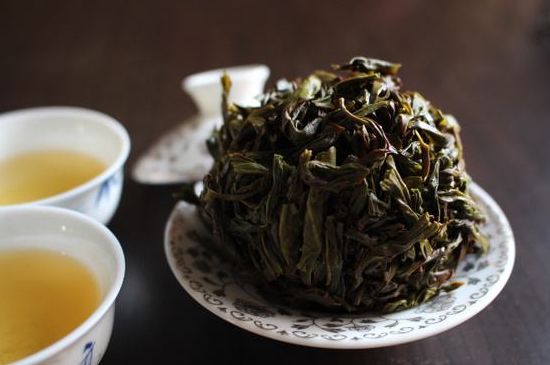 鴨屎香特點(diǎn)介紹，鳳凰單叢茶鴨屎香的口感和來歷