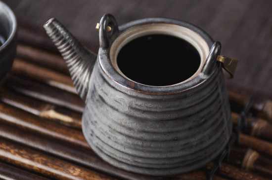 黑茶用什么壺煮最好，黑茶用什么煮效果好？