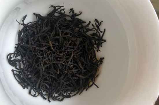 正山小種第一泡要倒掉嗎，正山小種能沖幾泡
