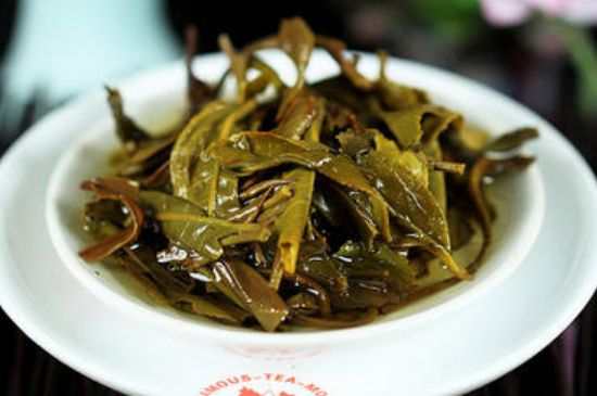 茯磚茶與普洱茶哪個好，茯茶和普洱茶口味區(qū)別