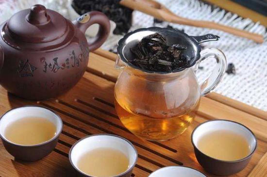 母樹大紅袍給誰喝了，為什么母樹大紅袍叫三棵六株？