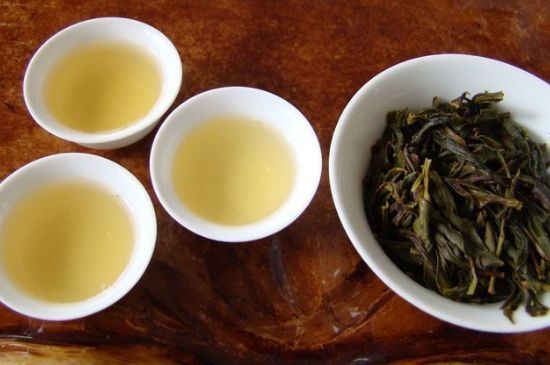 鳳凰單樅茶最貴的香型是哪個(gè)，蜜蘭香單樅的價(jià)格最貴