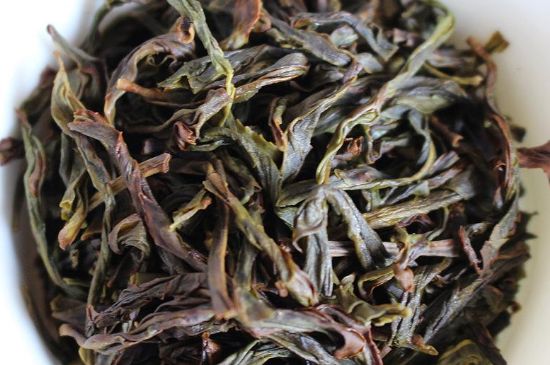 蜜蘭香和鴨屎香區(qū)別，鳳凰單樅鴨屎香vs蜜蘭香圖片對比