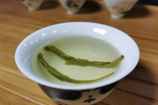 什么綠茶茶葉唇齒留香，哪個(gè)品種綠茶香氣好？