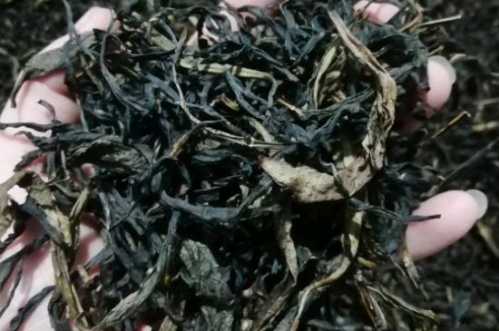 蜜蘭香好還是鴨屎香好，鳳凰單叢茶蜜蘭香和鴨屎香特點(diǎn)有哪些？