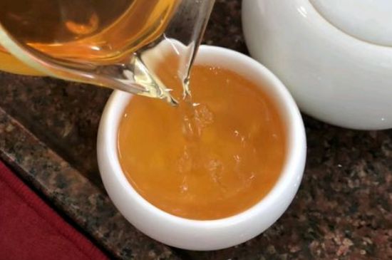 女人晚上喝紅茶好嗎，女人紅茶啥時(shí)候喝最好？