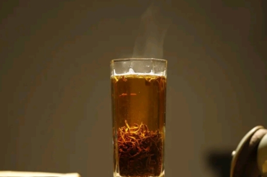 一天3杯紅茶抗癌，常飲紅茶對身體有好處！