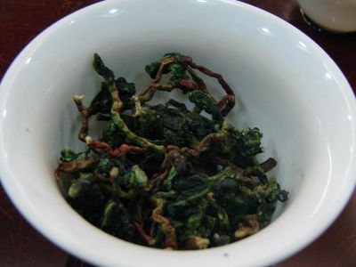 鐵觀音毛茶茶?？梢耘菟葐?，鐵觀音帶梗是不是好茶？